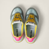 Gymnasium technical fabric and suede sneakers
