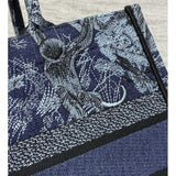 Book Tote Denim Blue Toile de Jouy Embroidery