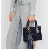 Medium Lady D-Lite Bag Embroidered Velvet M0565O