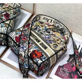 Medium Lady D-Lite Bag in Multicolor Mille Fleurs Embroidery M0565