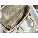 Medium Lady D-Lite Cannage Embroidery M0565