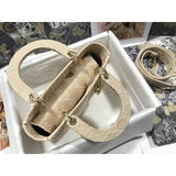 Medium Lady D-Lite Cannage Embroidery M0565