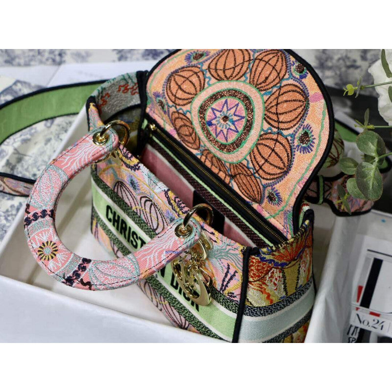 Medium Lady D-Lite Multicolor In Lights Embroidery M0565