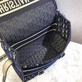 Oblique Embroidered Velvet  camp Messenger Bag M1291V
