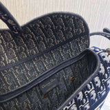 Oblique Embroidered Velvet Saddle Bag M0446C
