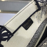 Small Book Tote Blue Toile de Jouy Palms Embroidery M1296