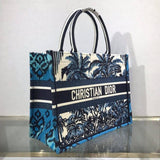 Small Book Tote in Blue Palms Embroidery M1296
