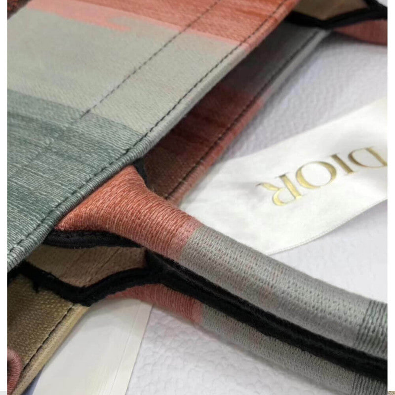 aura Book Tote Multicolor Stripe Embroidery M1286