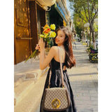 Blondie Medium Shoulder Bag With Round Interlocking G 699210