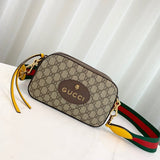 GG Supreme Messenger Bag 476466