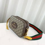 GG Supreme Messenger Bag 476466
