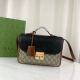Padlock large Shoulder Bag in GG Supreme Canvas 644527