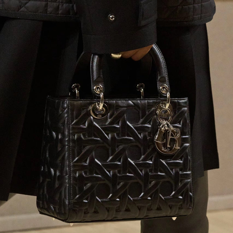 Lady handbag Black Embossed Quilted Pattern