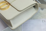 Montaigne Bag White Leather, Practical Pockets, 3 Carrying Styles