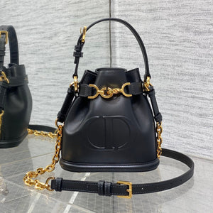   Latest C'est Series Bucket Bag: Elegant, Practical & Versatile Design