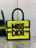 Tote New Small, Cute, Spacious & Retro