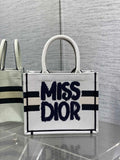 Tote New Small, Cute, Spacious & Retro - charmed