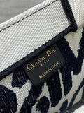 Tote New Small, Cute, Spacious & Retro - charmed
