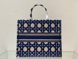 Tote Spring/Summer, Blue - white, Spacious & Trendy