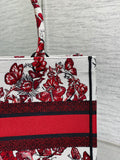 Tote New Year, Love, Spacious & Travel - friendly