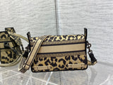 Messenger Leopard, Adjustable, Unisex & Spacious