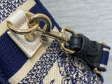 Messenger Leopard, Unisex, Spacious & Stylish