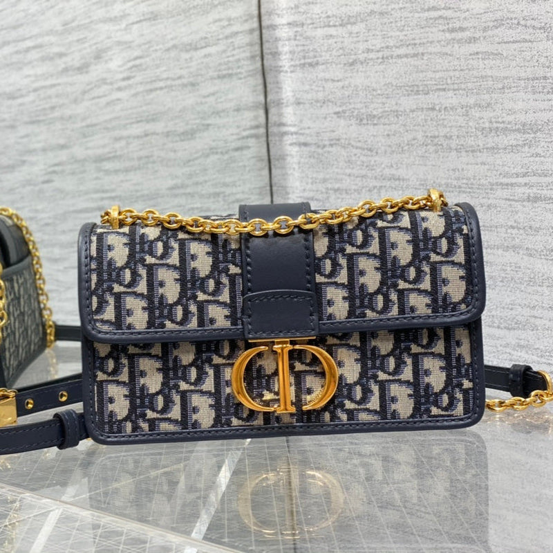 Montaigne: New Small, Retro, Popular & Worth Buying