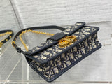 Montaigne New Small, Retro, Popular & Worth Buying