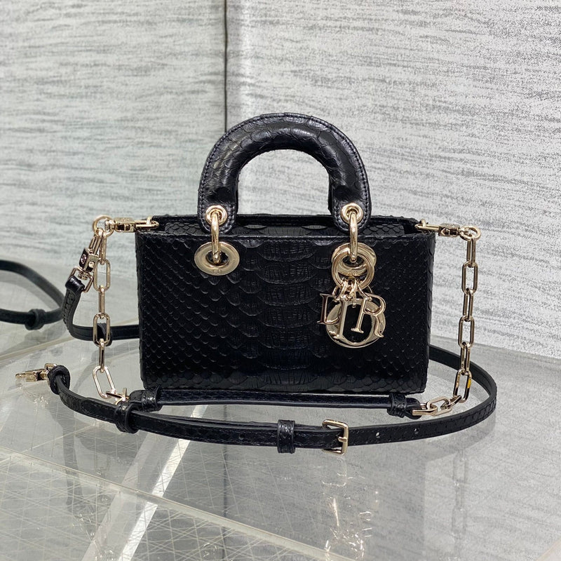 Lady Horizontal Python Bag Exclusive & Uniquely Styled