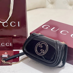 New GG GG Marmont Patent Leather Chain Bag