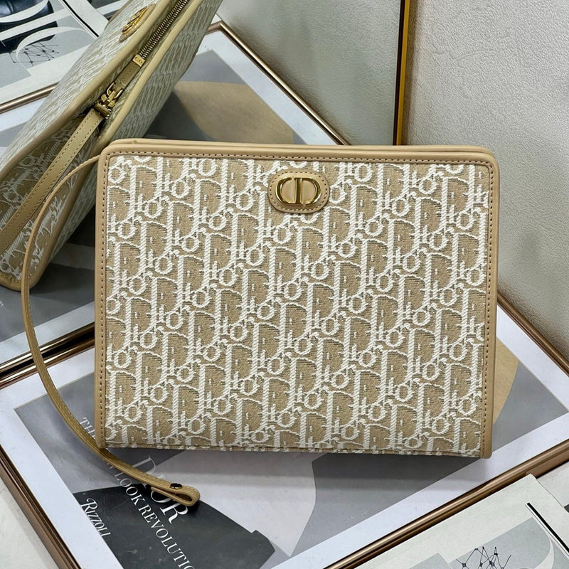 Oblique Canvas Clutch - Iconic Monogram Design Timeless Style