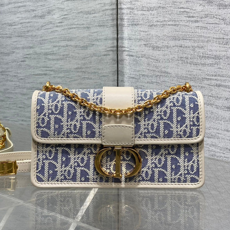 Montaigne Raffia Bag Summer Vibe, Fresh & Elegant