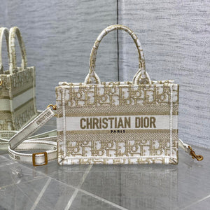Autumn-Winter Tote Mini with Butterfly Embroidery & Strap