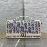 Montaigne New Color-Blocked Chain WOC Bag