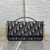 Montaigne Cigale Colorblock Chain WOC - New Arrival!