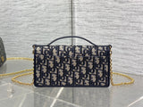 Montaigne Cigale Colorblock Chain WOC - New Arrival!