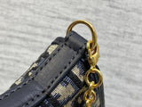 Montaigne Cigale Colorblock Chain WOC - New Arrival!