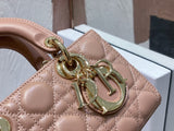 D-joy Small New Return! Quilted Sheepskin Bag