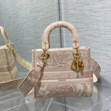 Lady Tiger Embroidery Sculptural Design, Retro-Chic & Fairy-tale Romance