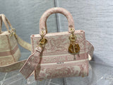 Lady Tiger Embroidery Sculptural Design, Retro-Chic & Fairy-tale Romance