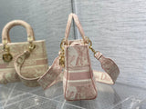 Lady Tiger Embroidery Sculptural Design, Retro-Chic & Fairy-tale Romance