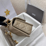 huor New Jolie Pearl Handle, Rattan Lattice & Multi-Compartment Design