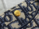 Hobo Avenue Armpit Bag Monogram Detachable Holders & Lightweight