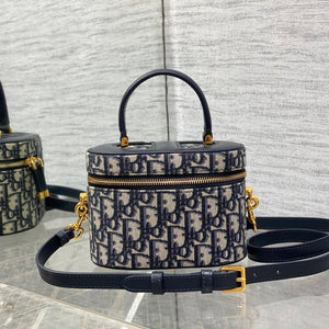 Lounge Crescent Bag Monogram, Adjustable Strap & Lightweight Design