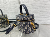 Lounge Crescent Bag Monogram, Adjustable Strap & Lightweight Design